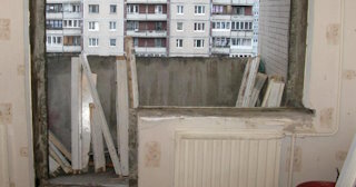 Демонтаж подоконного блока в Подольске – услуги по доступным ценам от 1558 рублей
